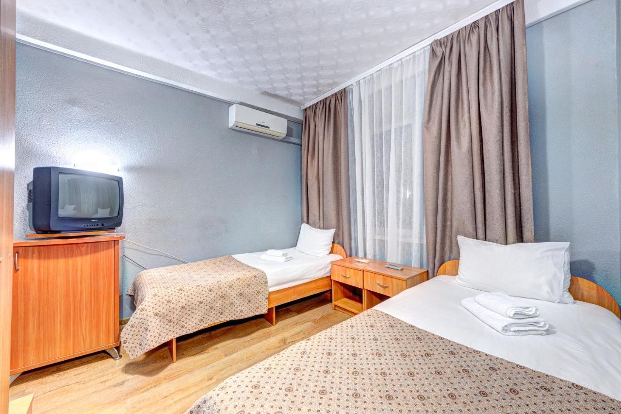 Holosiyvsky Hotel Kijev Kültér fotó